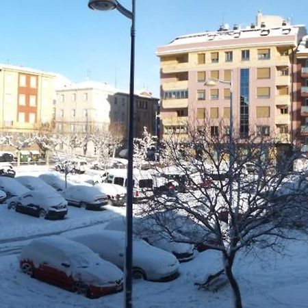 Www Apartamento Conde De Leon Wordpress Com Parking Opcional المظهر الخارجي الصورة